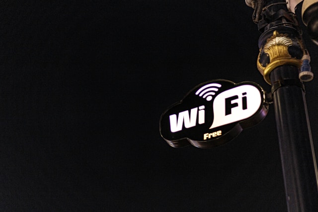 How to Make WiFi Signal Stronger: 10 Easy Tips for Faster